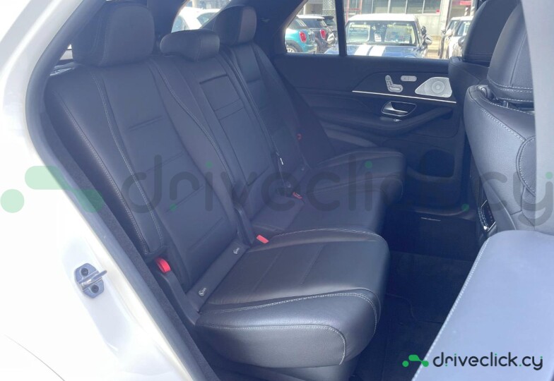 Mercedes GLE-class White
