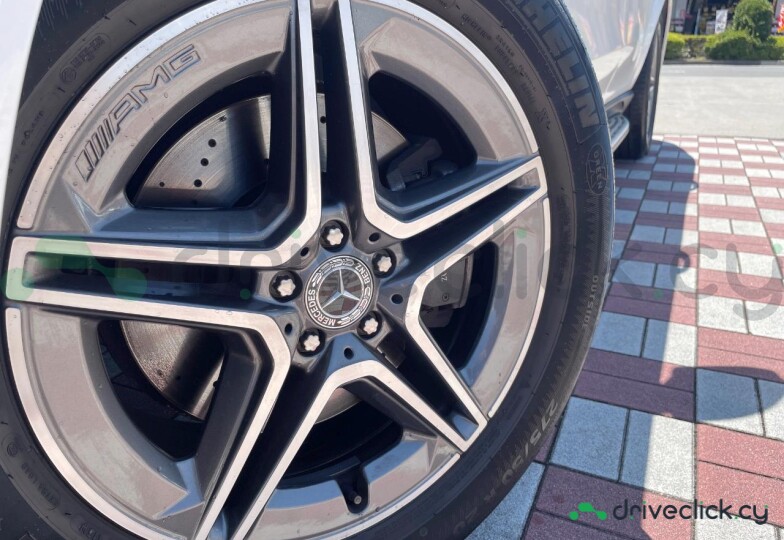 Mercedes GLE-class White