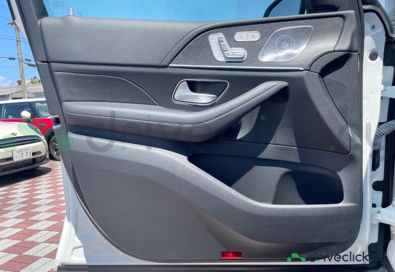 Mercedes GLE-class White
