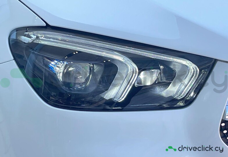 Mercedes GLE-class White