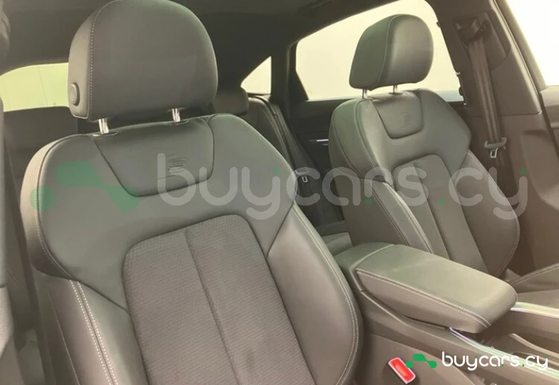 Audi Q8 e-tron White