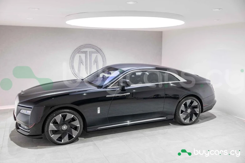 Rolls-Royce Spectre Black