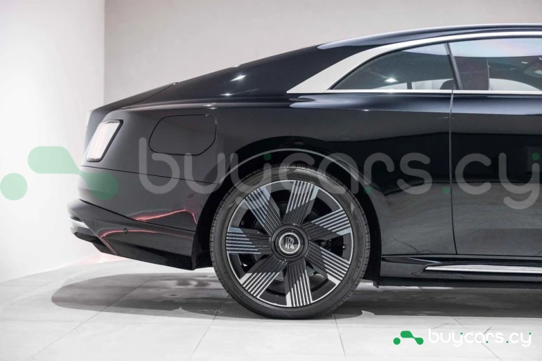 Rolls-Royce Spectre Black