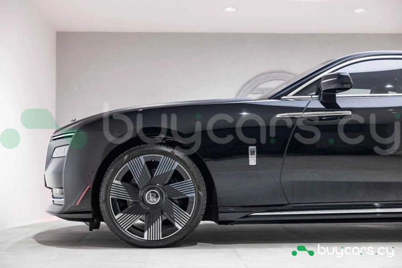 Rolls-Royce Spectre Black