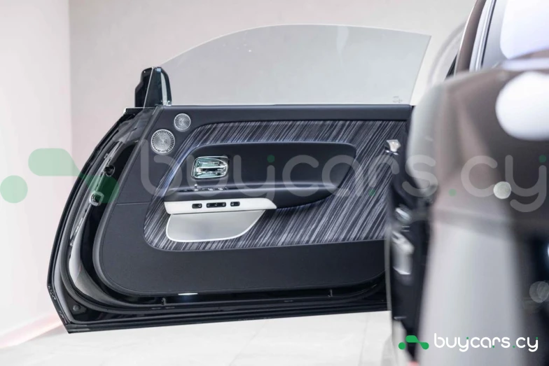 Rolls-Royce Spectre Black