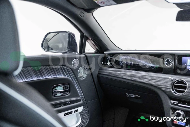 Rolls-Royce Spectre Black