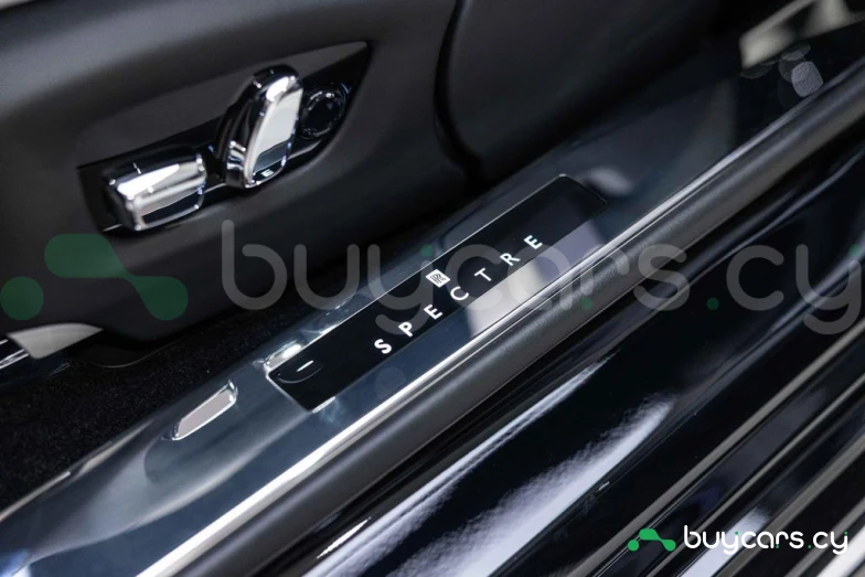 Rolls-Royce Spectre Black