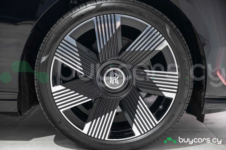 Rolls-Royce Spectre Black