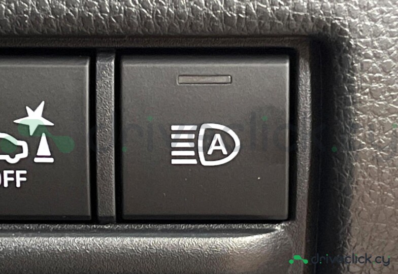 Toyota Land Cruiser 250 White
