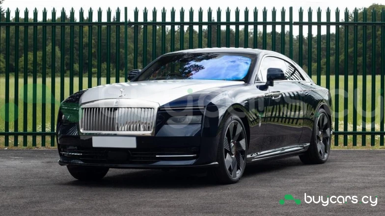 Rolls-Royce Spectre Blue