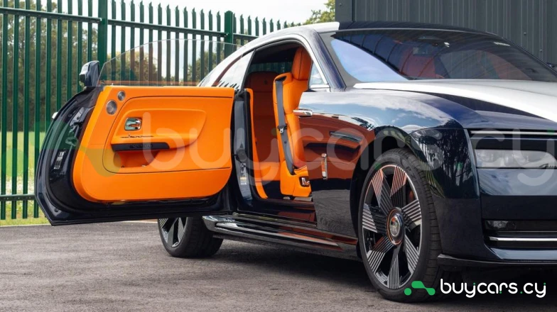 Rolls-Royce Spectre Blue