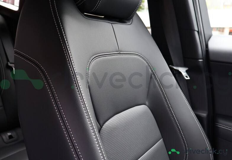 Jaguar E-Pace Black