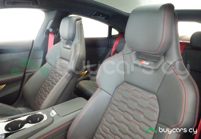 Audi RS e-tron GT Белый