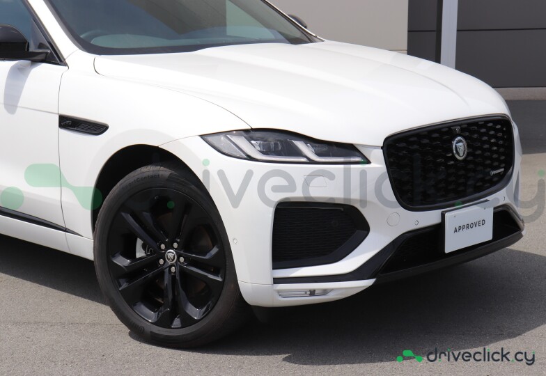 Jaguar F-Pace White
