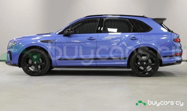 Bentley Bentayga Синий