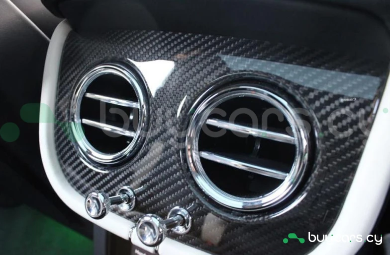 Bentley Bentayga Синий