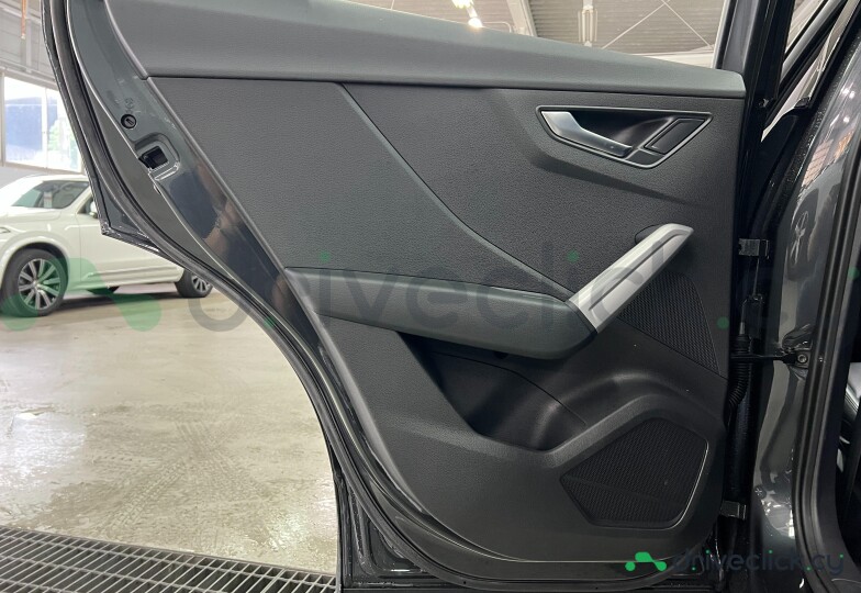 Audi Q2 Grey