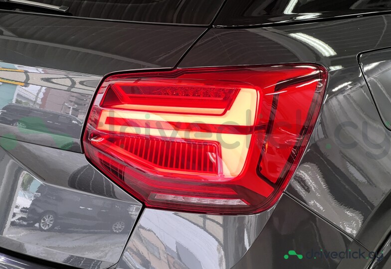 Audi Q2 Grey