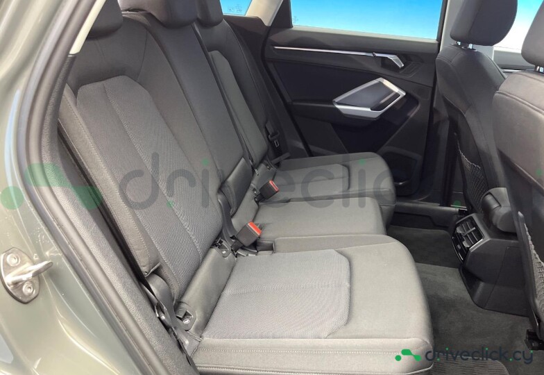 Audi Q3 Grey