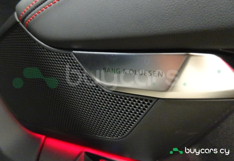 Audi RS e-tron GT Белый