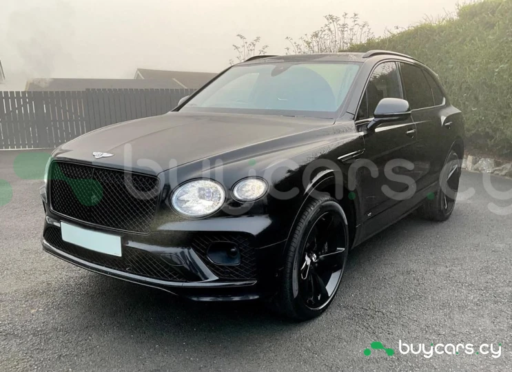 Bentley Bentayga Черный