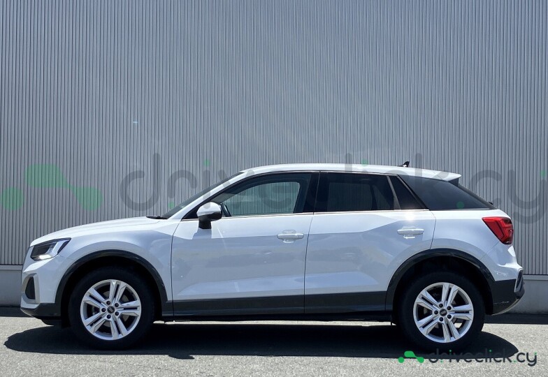 Audi Q2 White