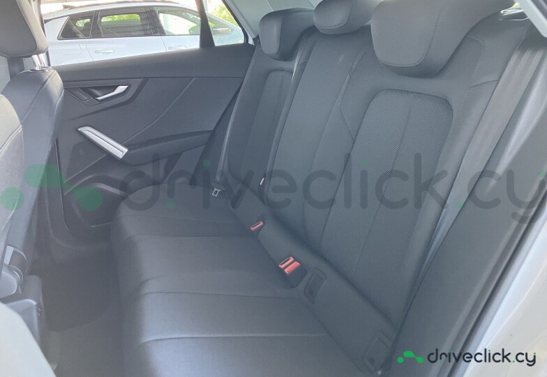 Audi Q2 White