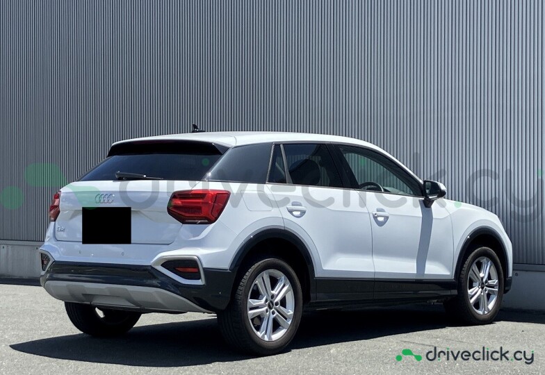 Audi Q2 White