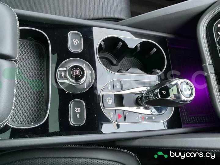 Bentley Bentayga Черный