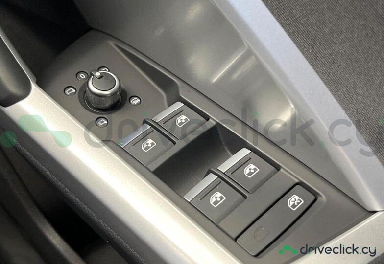 Audi Q3 Grey