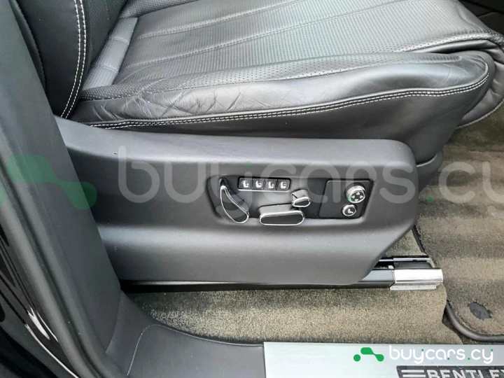 Bentley Bentayga Черный