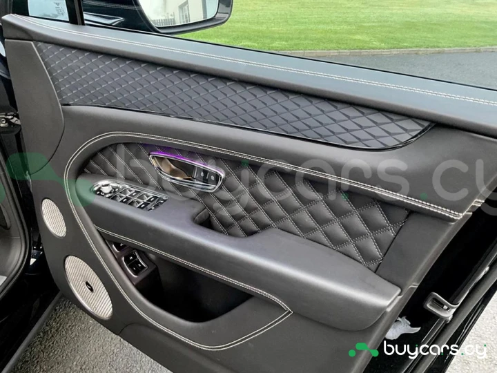 Bentley Bentayga Черный