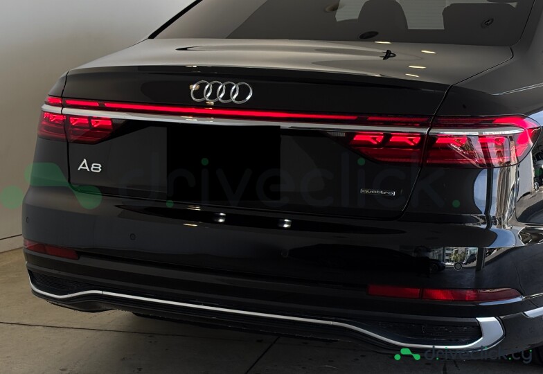 Audi A8 Black