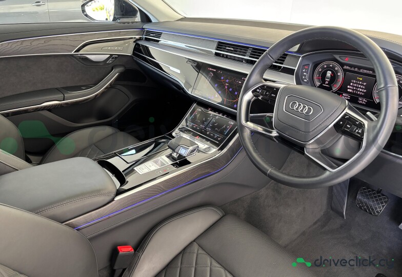 Audi A8 Black