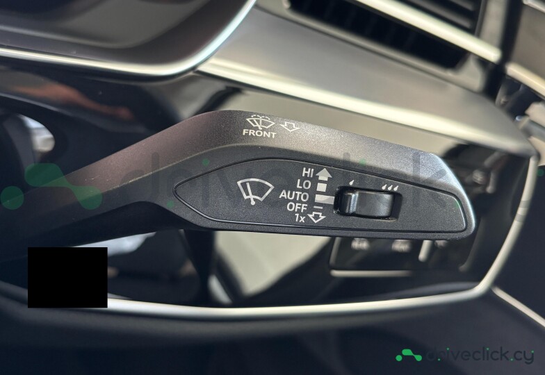 Audi A8 Black