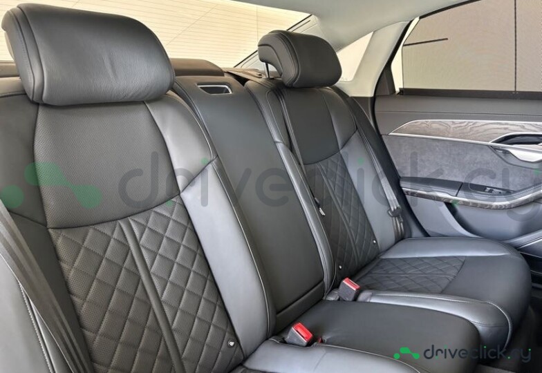 Audi A8 Black
