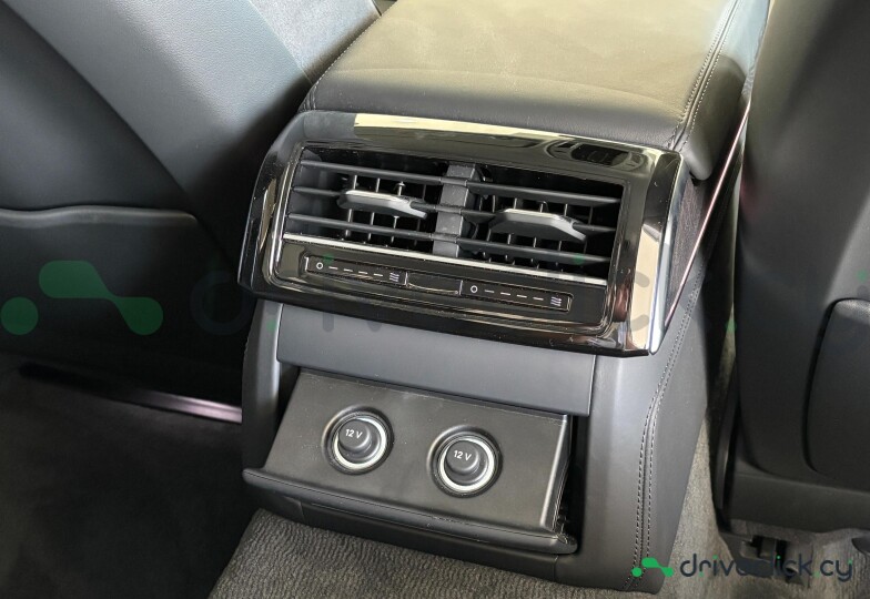 Audi A8 Black