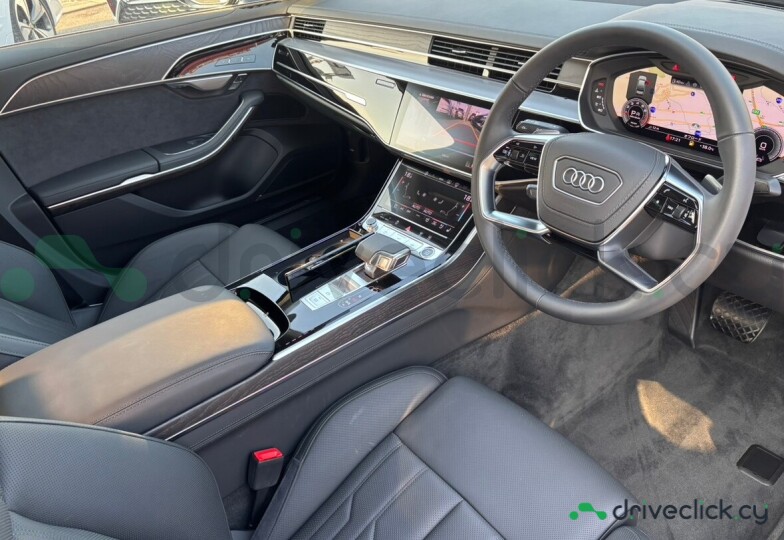 Audi A8 Black