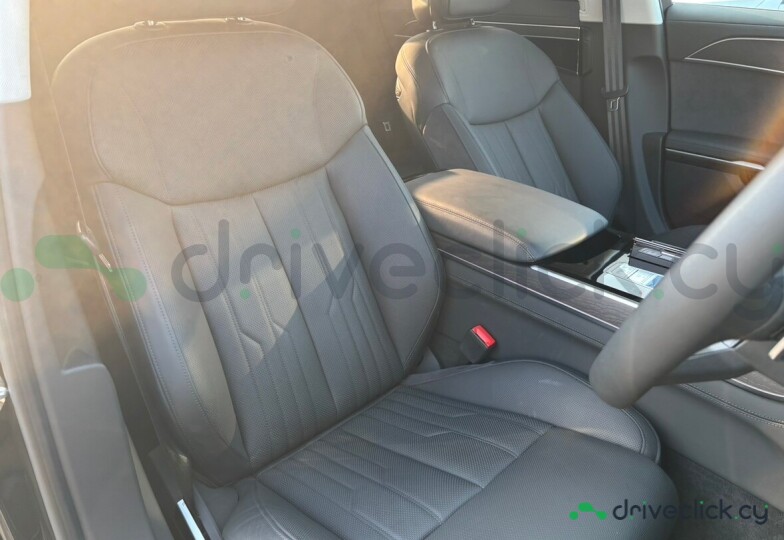 Audi A8 Black