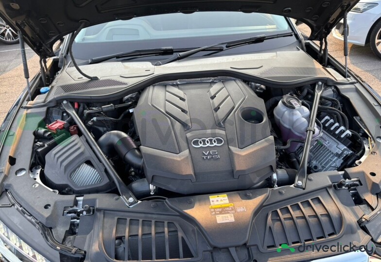 Audi A8 Black