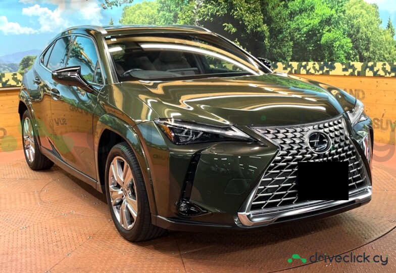 Lexus UX Green
