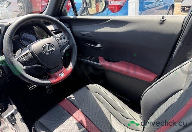 Lexus UX White