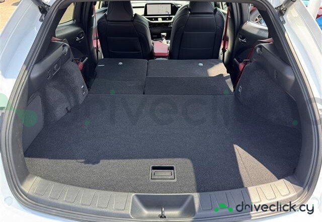 Lexus UX White