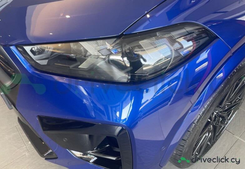 BMW X6 Blue
