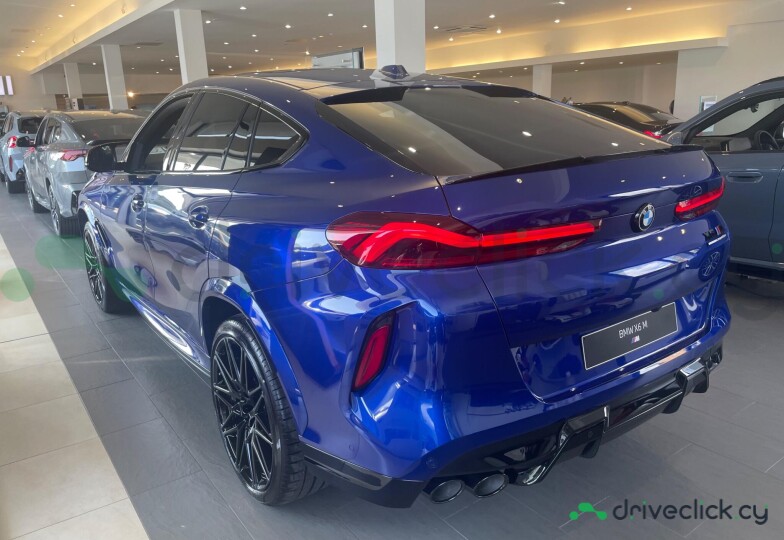 BMW X6 Blue