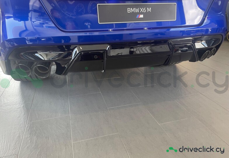 BMW X6 Blue
