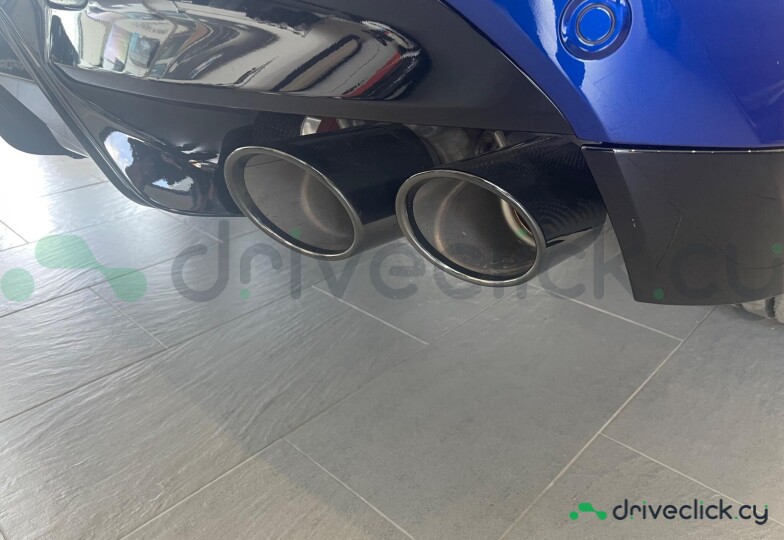 BMW X6 Blue