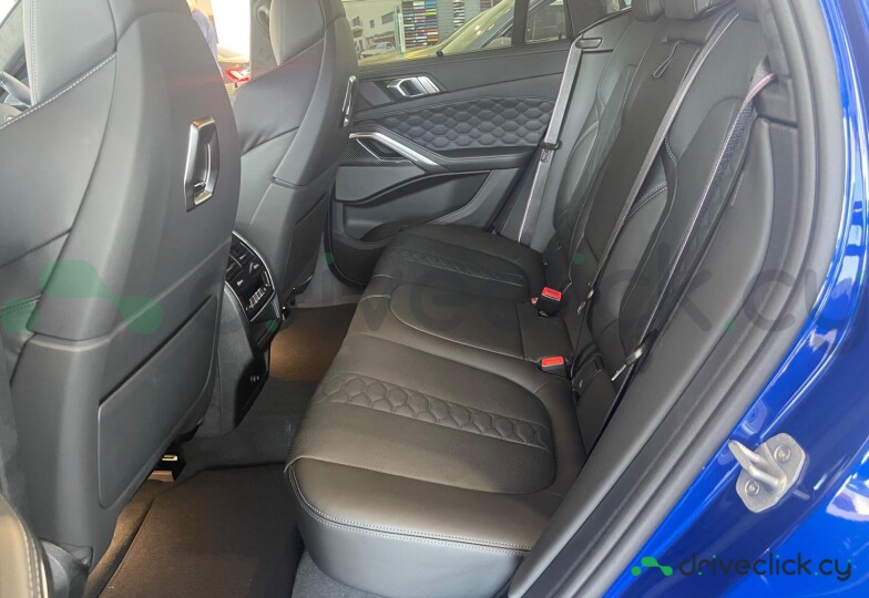 BMW X6 Blue