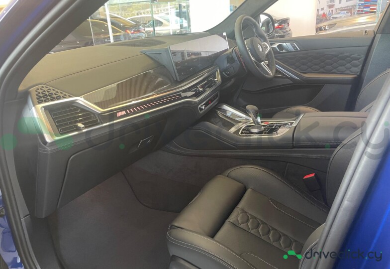 BMW X6 Blue