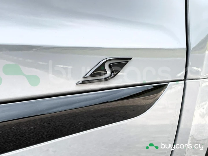 Bentley Bentayga Серый